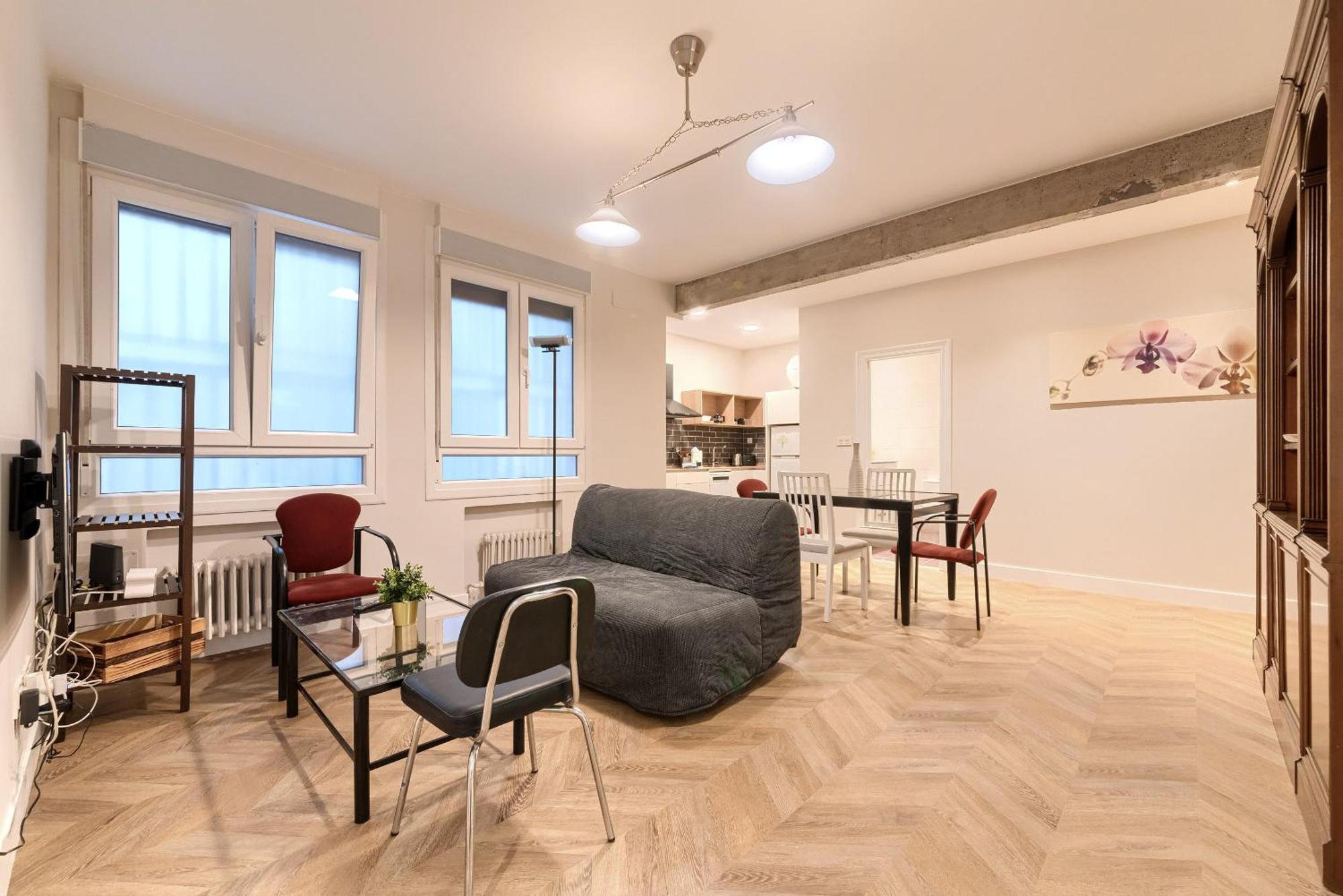 Euskalduna, Vivienda Turistica Moderna Y Renovado Bilbao Bagian luar foto