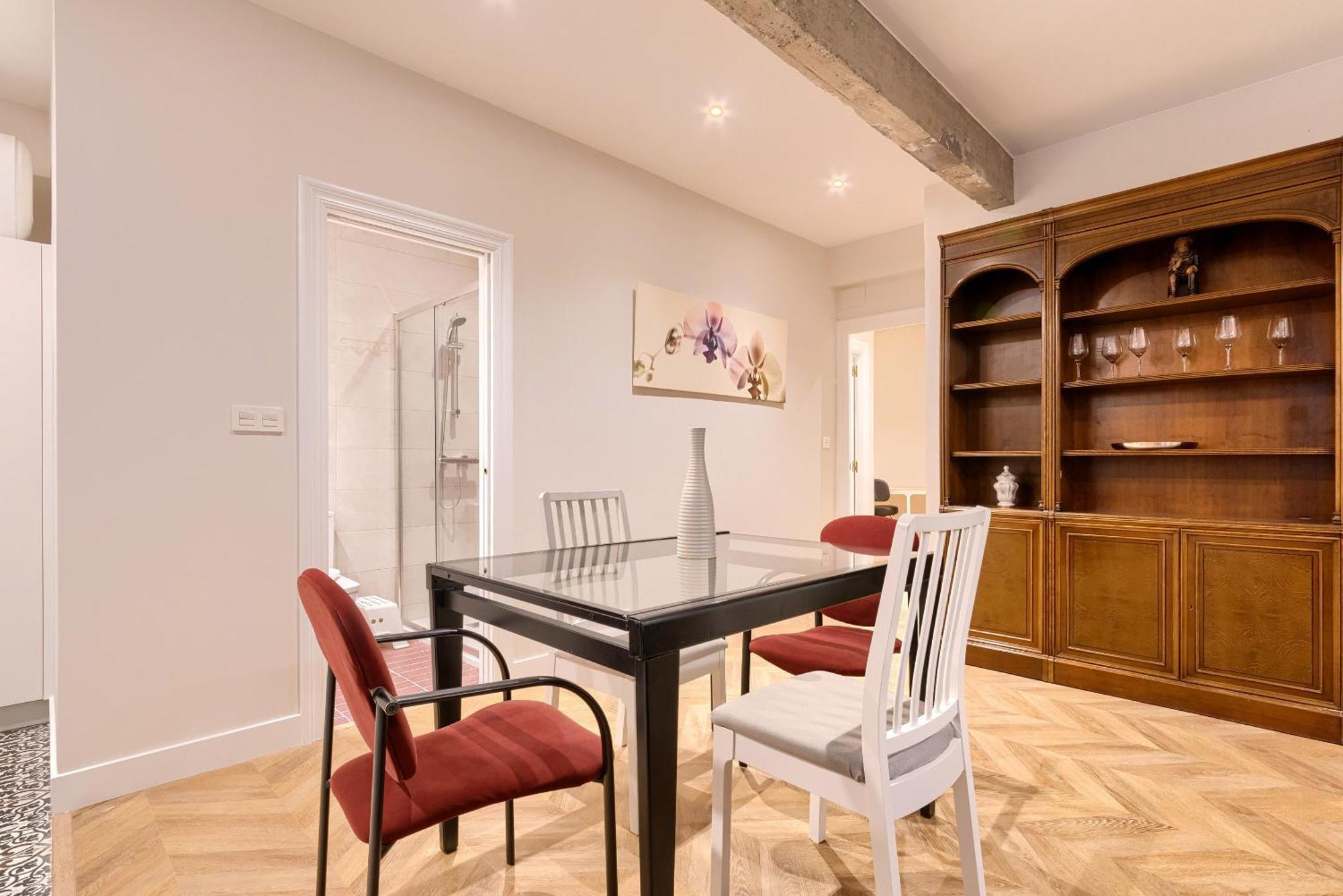 Euskalduna, Vivienda Turistica Moderna Y Renovado Bilbao Bagian luar foto