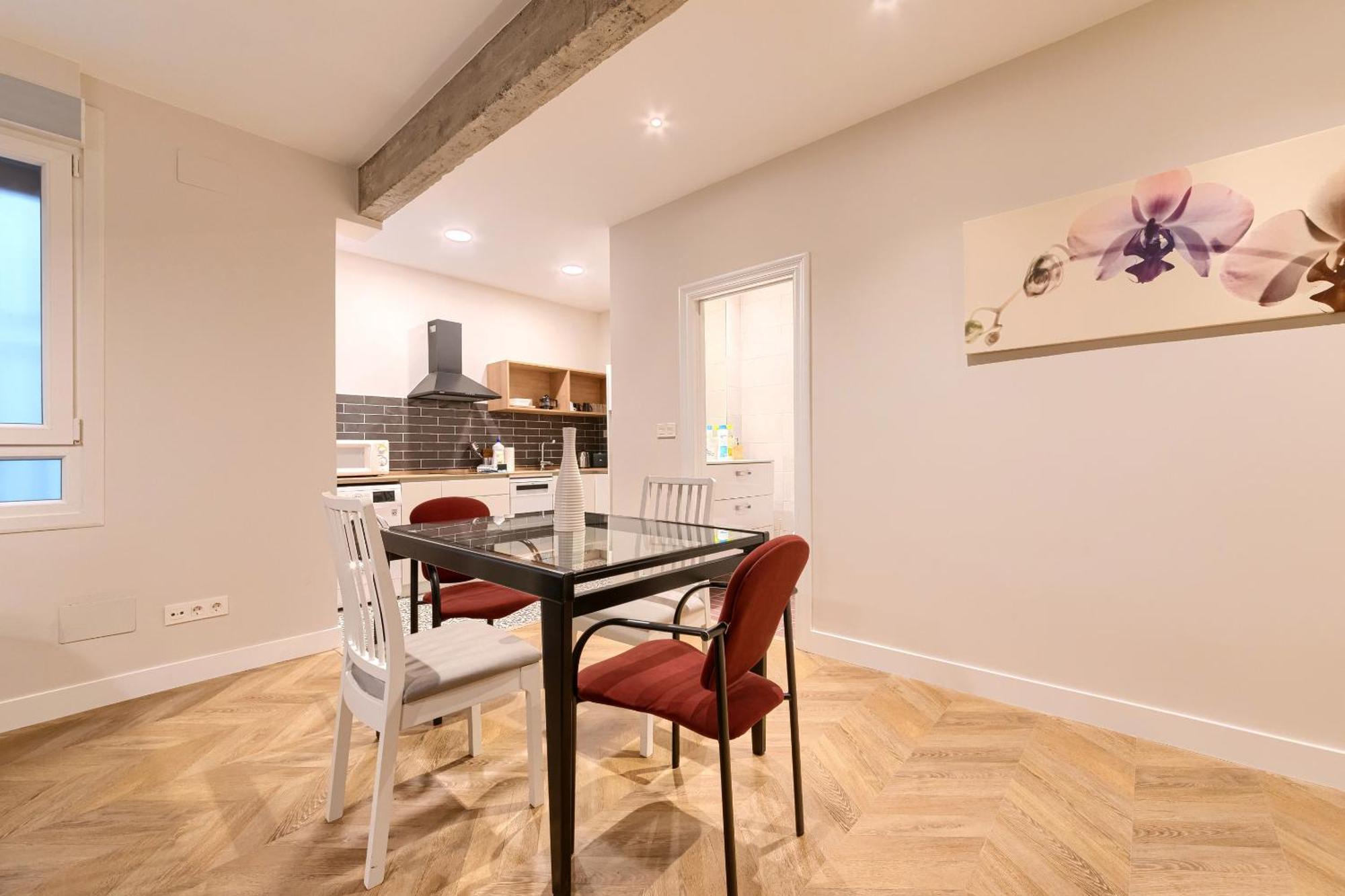 Euskalduna, Vivienda Turistica Moderna Y Renovado Bilbao Bagian luar foto